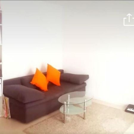 Helles Zimmer Mit Balkon Zwischen Uni Und Altstadt Регенсбург Экстерьер фото